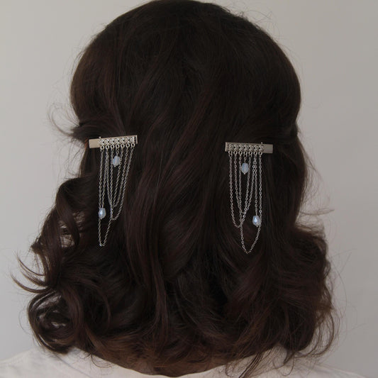 flower hair clip with dangling chains and crystal or pearl drop, bridal boho wedding hair accessory, floral hairpiece for party or festival