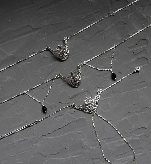 Halloween Jewelry Ideas: Face Chains, Slave Bracelets & Statement Accessories