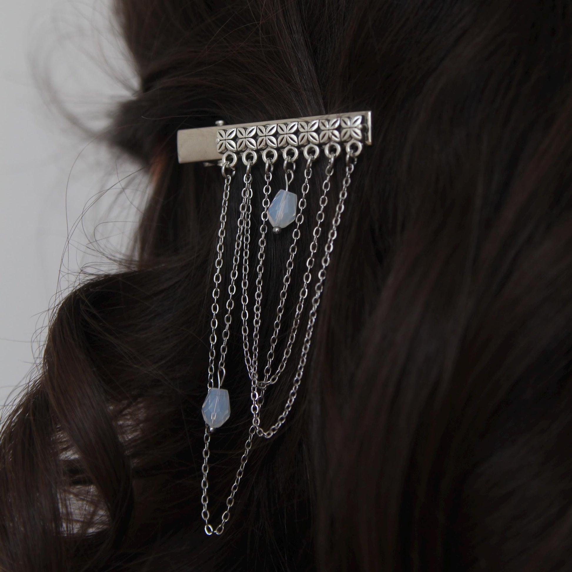 flower hair clip with dangling chains and crystal or pearl drop, bridal boho wedding hair accessory, floral hairpiece for party or festival
