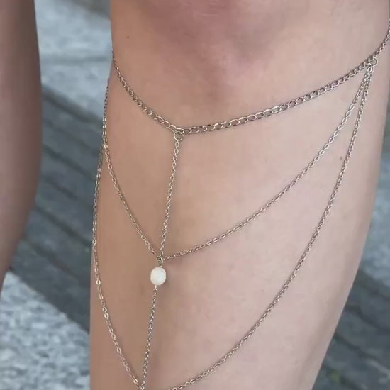 Layered Leg Chain Bracelet with Crystals or Pearls, Boho Foot Jewelry, Trendy Multi-Layer Anklet, Elegant Summer Accessory for Women
